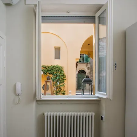 La Corte Di Zizi צ'רנוביו