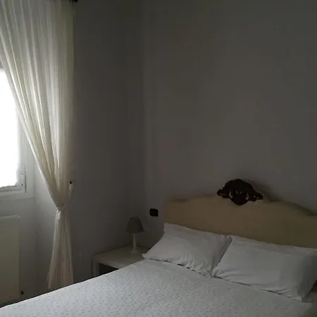 La Corte Di Zizi * 케르노비오
